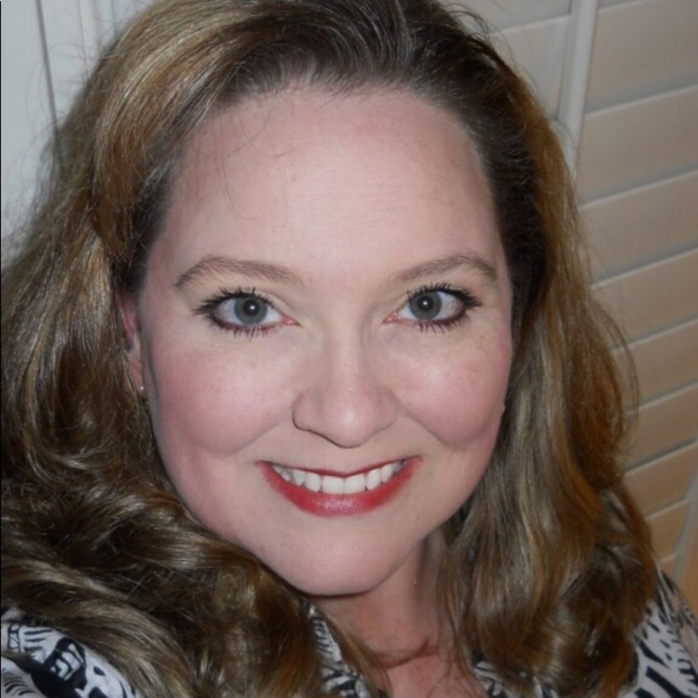Meet your Posher, Regina